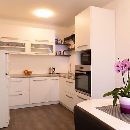 Apartman Melani Слуни Экстерьер фото