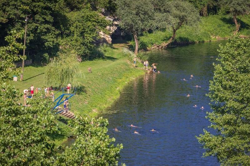 Apartman Melani Слуни Экстерьер фото