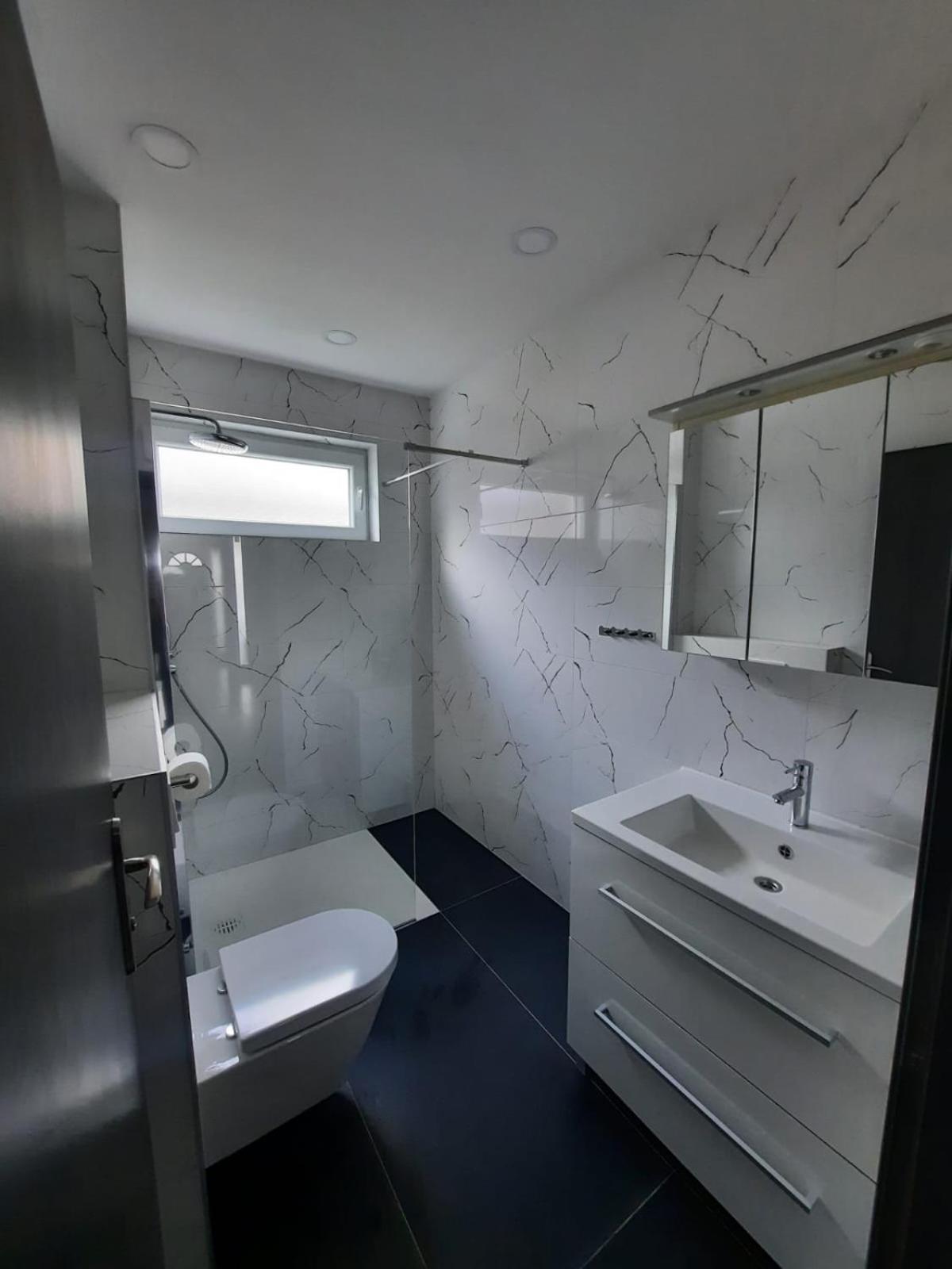 Apartman Melani Слуни Экстерьер фото